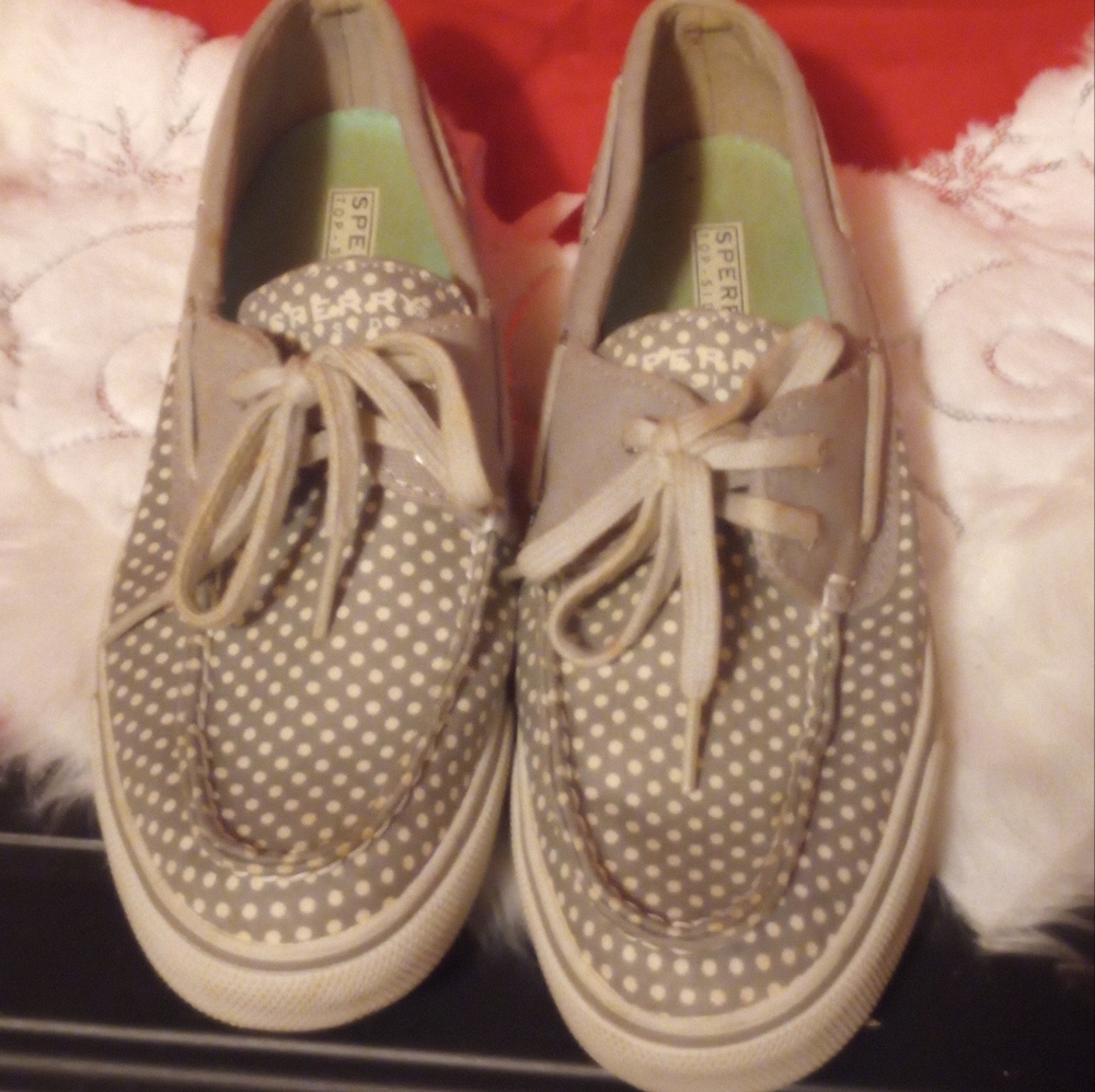Sperry - Picture 8 of 9
